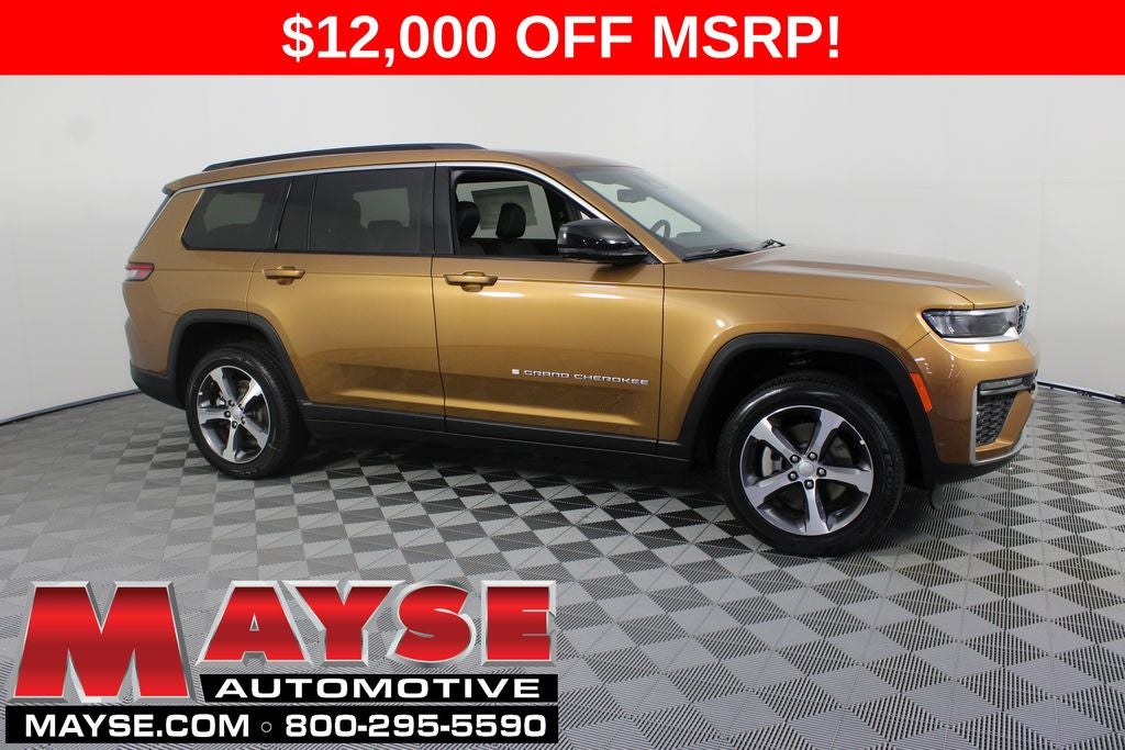 2026 Jeep Grand Cherokee L Limited in Copper Shino Metallic Clear-Coat Exterior Paint — front three-quarter view