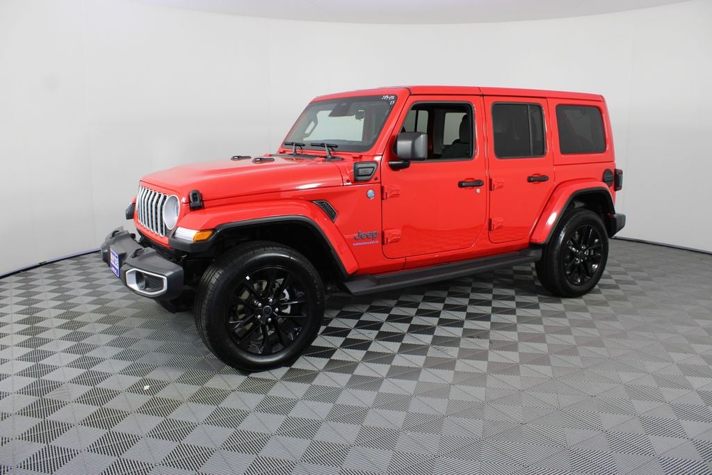2025 Jeep Wrangler — side profile view