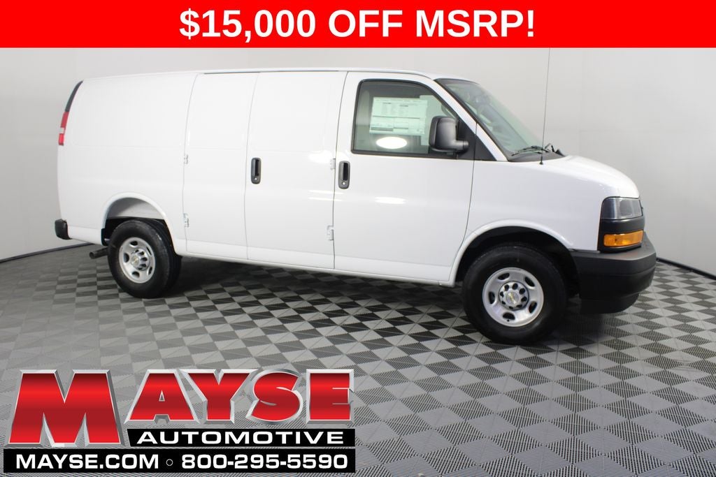 2026 Chevrolet Express 2500 Work Van Cargo in Summit White — front three-quarter view